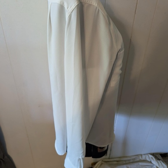 Nine West Classic White Blouse - Picture 2 of 4